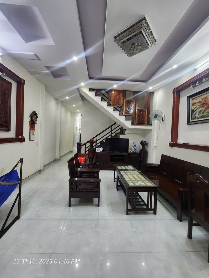 Nhà liền kề 3 tầng 105m² - Khu phố Bình Dương, P. Long Hưng chỉ 5.1 tỷ - Nhà đẹp, vào ở ngay!