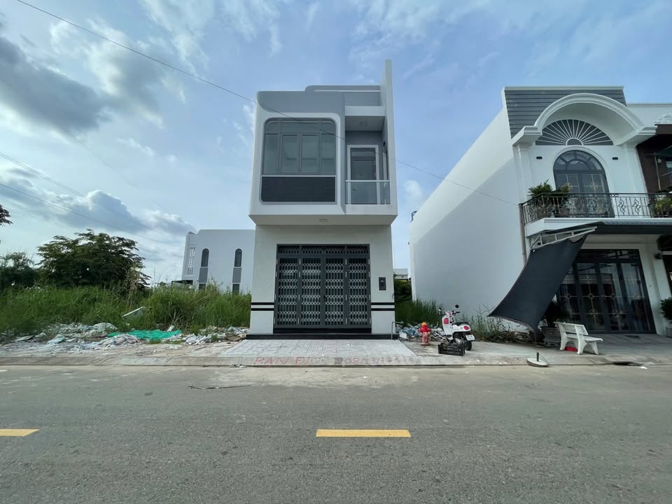 Nhà đẹp mới hoàn thiện tại đường số 3, An Hoà, Rạch Giá - 80m² giá 3.35 tỷ, còn thương lượng!