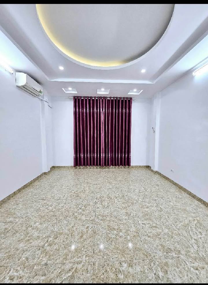 Nhà phố Hoàng Mai 36m² giá 7.3 tỷ - Sẵn sàng vào ở ngay!