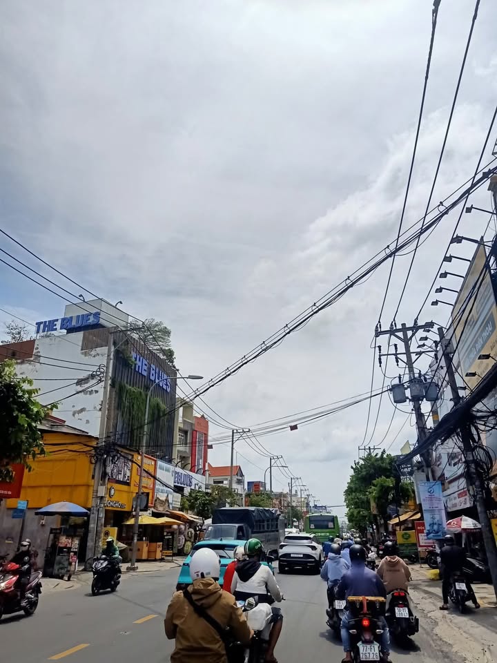 Đất nền Hóc Môn 236m² giá 15 tỷ - Đường Nguyễn Ảnh Thủ, cơ hội đầu tư tốt!