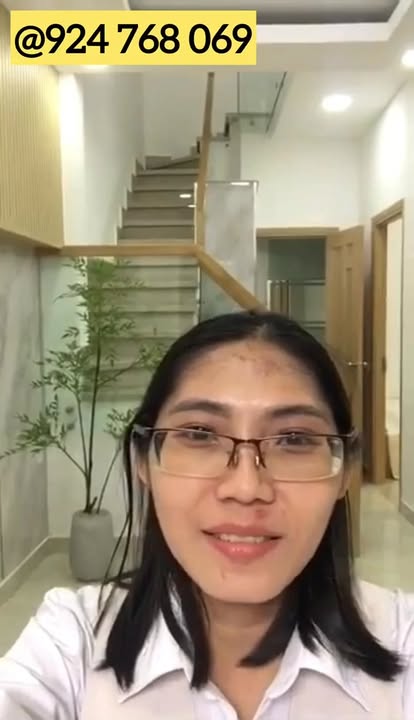 Nhà riêng Quận 10 42m² giá 5.95 tỷ - Phòng ngủ trệt và sân để xe rộng rãi!