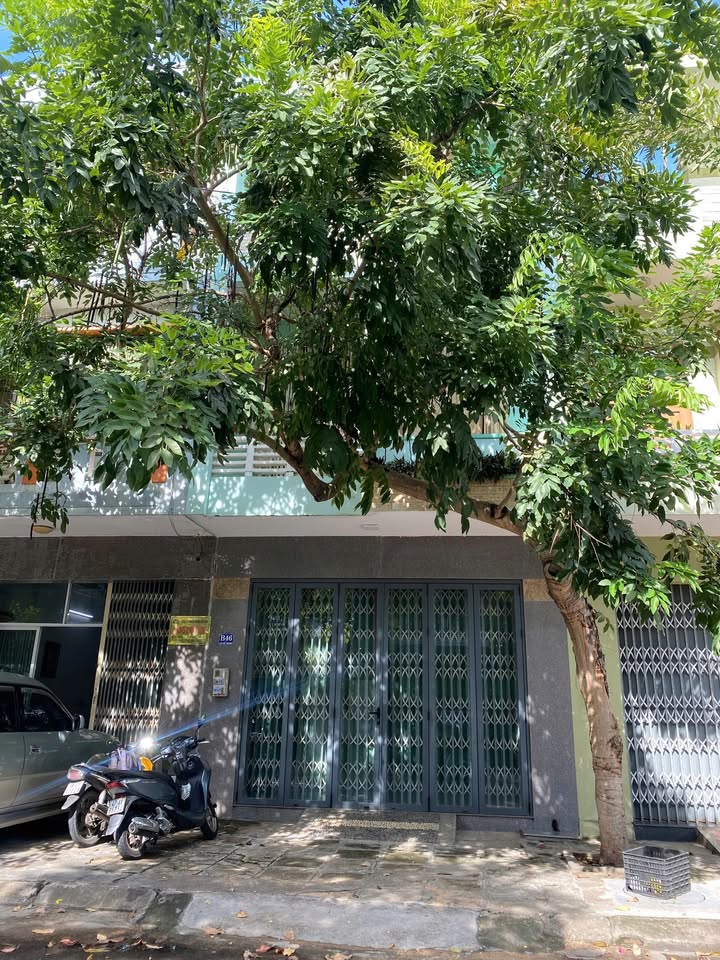 Nhà nguyên căn 3 tầng mặt tiền Ngô Văn Sở Tuy Hòa 125m² giá 8 triệu - Đầu tư sinh lời ngay!