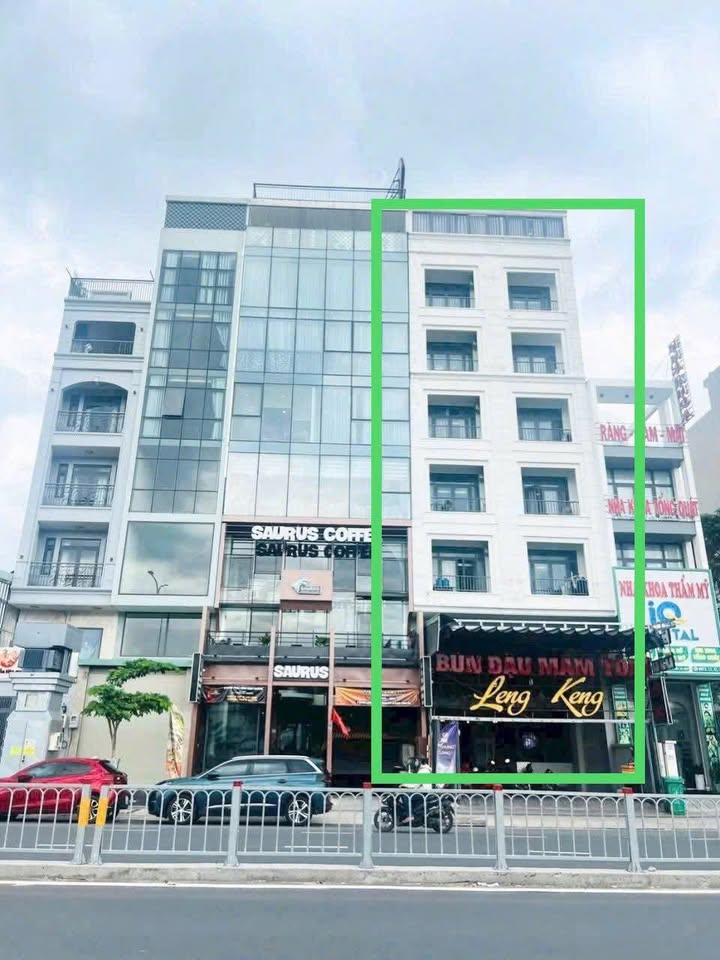 Bán Tòa Nhà CHDV Mặt Tiền Dương Quảng Hàm Quận Gò Vấp 221m² - Đầu Tư Sinh Lời Cao!