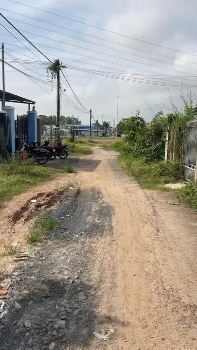 Đất nền Vĩnh Thanh Nhơn Trạch 616m² giá 3.2 tỷ - Sổ đỏ chính chủ!