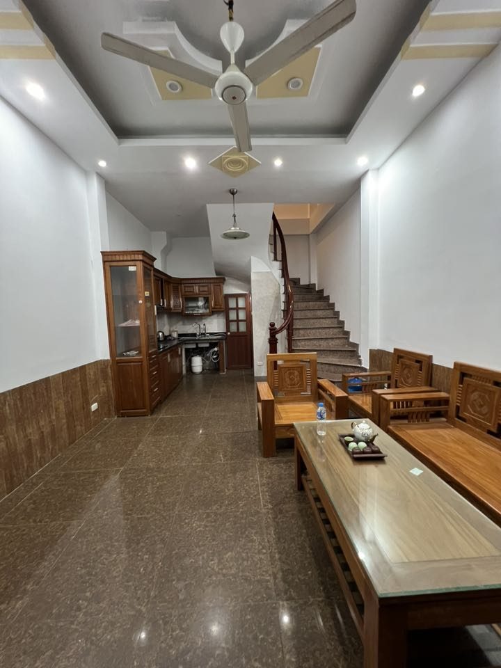 Nhà 5 tầng Ngô Quyền, Hà Đông 38m² giá 10 triệu - Thuê ngay không chần chừ!