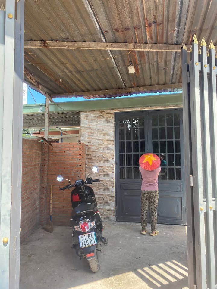 Nhà cho thuê khu phố 9, Phú Hòa, Thủ Dầu Một 1PN giá 3.5 triệu - Sạch sẽ, ở ngay!