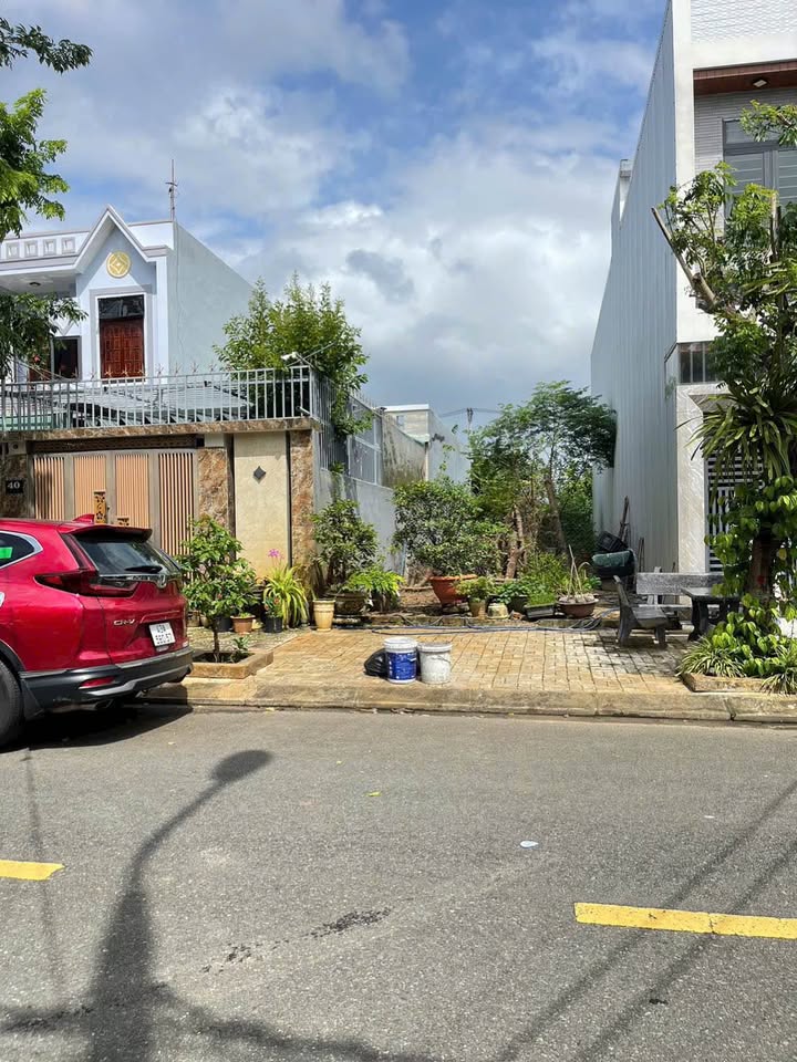 Đất nền Hòa Xuân, Cẩm Lệ, Đà Nẵng 115m² giá 4.7 tỷ - Vị trí đẹp, kinh doanh thuận lợi!