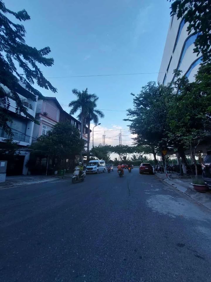 Nhà phố Trần Thủ Độ - Hải Châu 300m² giá 8 tỷ - Đầu tư sinh lời!