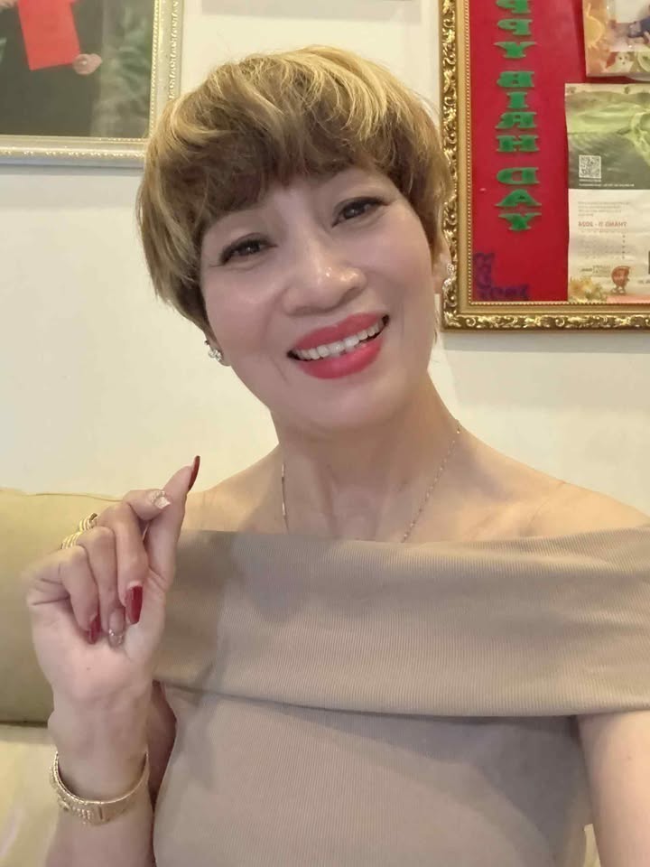 Nhà 4 tầng Hòa Xuân Đà Nẵng 98m² giá 9 tỷ - Kiệt ô tô, chính chủ bán gấp!