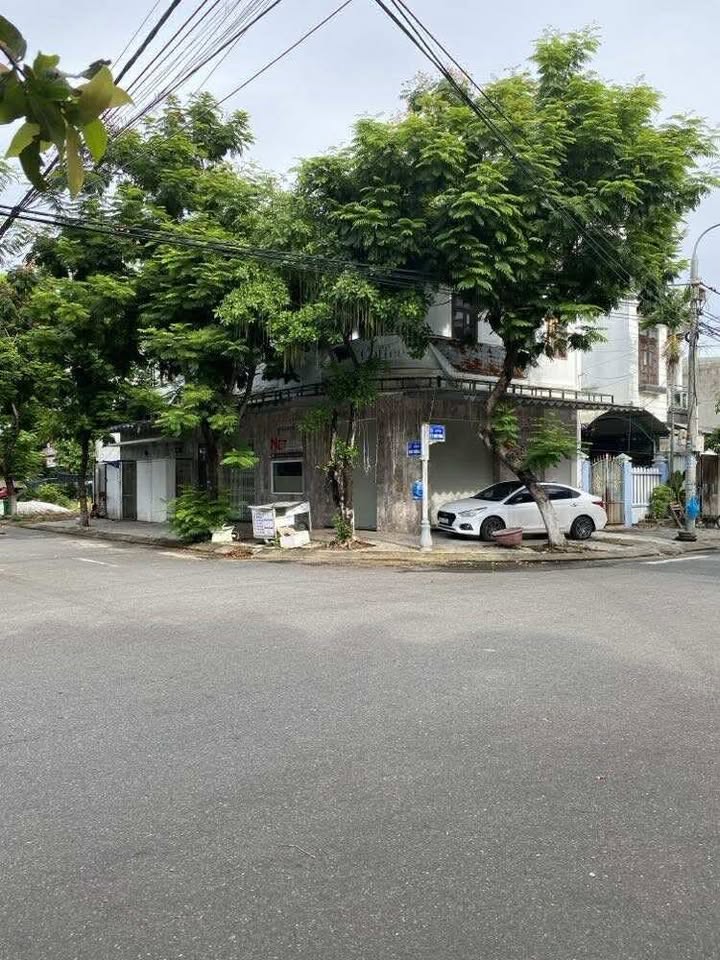 Nhà liền kề 2 mặt tiền đường Lê Tự Thống Nhất, Hòa Hiệp Nam 160m² giá 4.8 tỷ - Đầu tư sinh lời ngay!