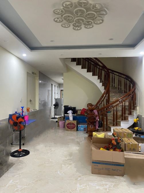 Nhà 3 tầng mái thái Đa Mặn 100m² giá 7 tỷ - Pháp lý rõ ràng, sẵn sàng công chứng!