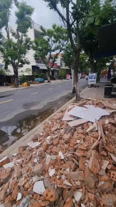 Nhà 2 tầng mặt tiền 7.5m Phan Bá Phiến, Sơn Trà, Đà Nẵng 62m² giá 7.6 tỷ - Gần biển, chợ!