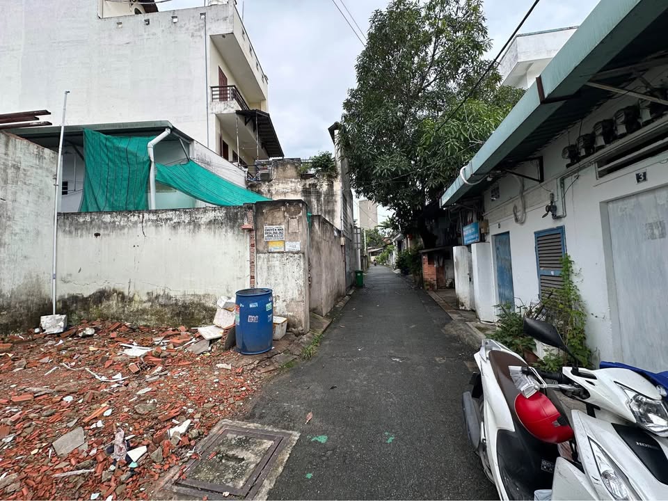 Đất thổ cư hẻm xe hơi Tăng Nhơn Phú A Q9 63m² giá 4.35 tỷ - Sổ đỏ chính chủ!