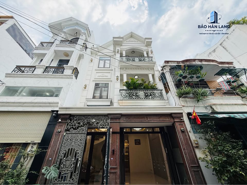 Nhà phố đẹp 4 tầng Lê Văn Thọ, Gò Vấp 72m² giá 14 tỷ - Thiết kế tân cổ điển sang trọng!