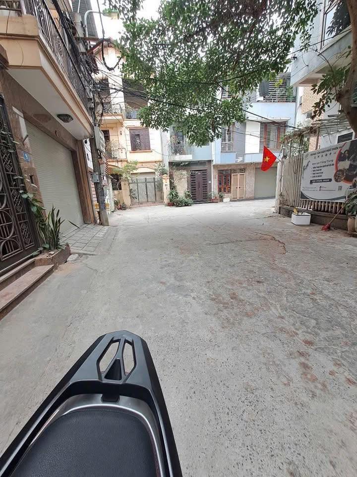 Nhà nguyên căn Lâm Hạ, Long Biên 4PN - Thích hợp kinh doanh văn phòng