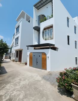 Đất nền Cao Thắng, Hạ Long 60m² giá 2 tỷ - Đường rộng, xe ô tô đỗ cửa!