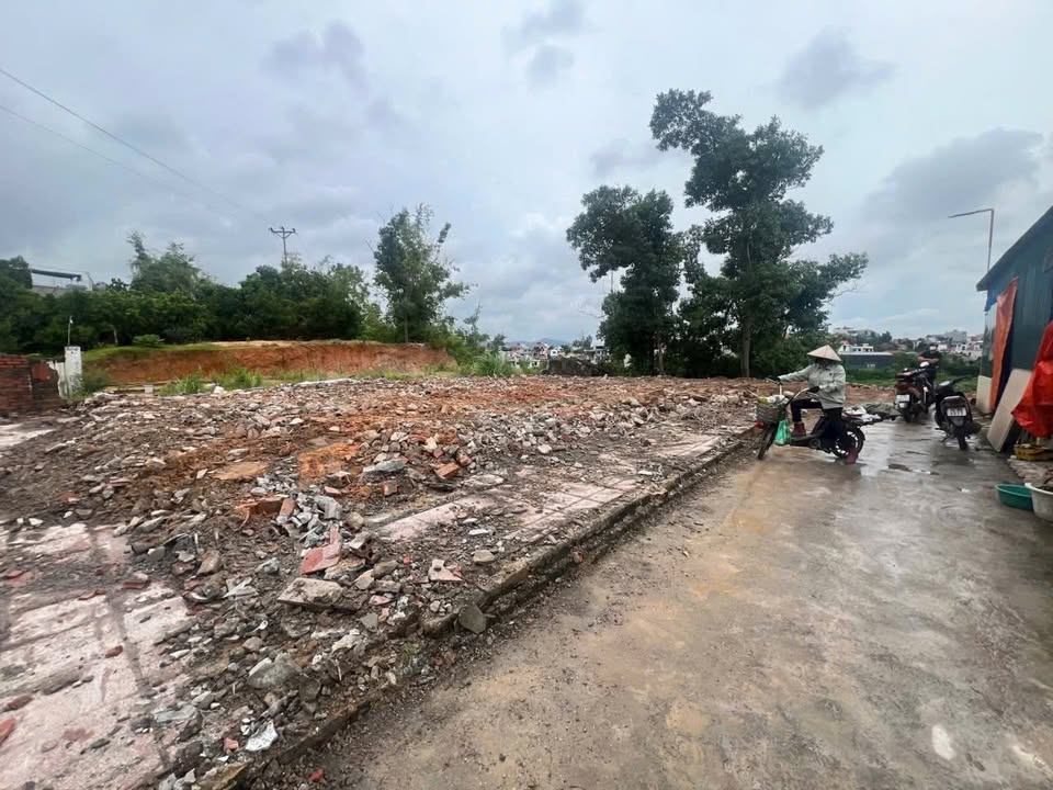 Đất nền đẹp tại phường Việt Hưng, Hạ Long, giá chỉ từ 1.05 tỷ - Sổ đỏ chính chủ!