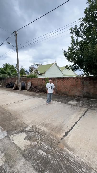 Nhà hẻm 126 Trường Sơn, P. Yên Thế, 511m² giá 2.4 tỷ - Đường ô tô rộng rãi!