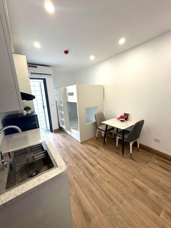 Phòng studio cho thuê Ngõ 6 Vĩnh Phúc, Ba Đình - Full nội thất, vào ở ngay!