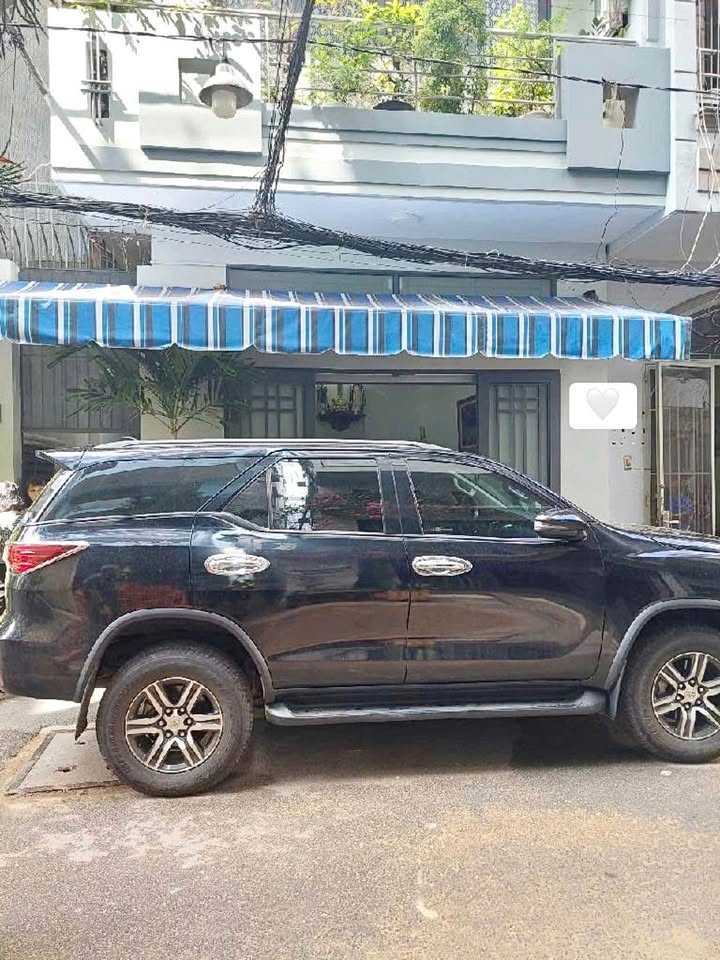 Nhà phố Lê Văn Sỹ, Quận 3, 82m² giá 10.7 tỷ - Hẻm xe hơi đậu cửa ngay!