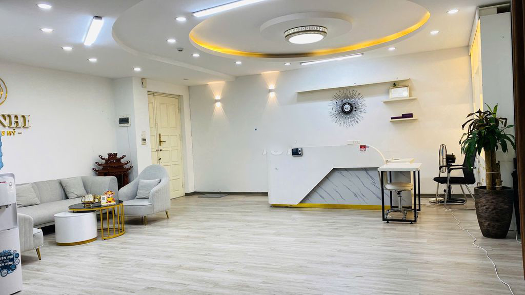 Cho thuê văn phòng hoặc spa tại Đống Đa, Hà Nội - 135m² giá 19.5 triệu/tháng