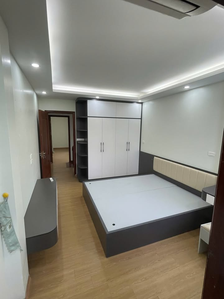 Nhà cho thuê 267 Hoàng Hoa Thám, Ba Đình 35m² - Vị trí trung tâm, tiện ích đầy đủ!
