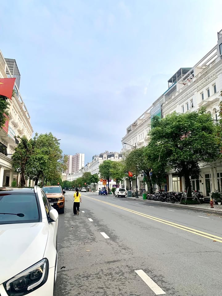 Cho thuê nhà đẹp tại Đại Mỗ, 210m² giá 80 triệu - Phù hợp văn phòng, spa cao cấp!