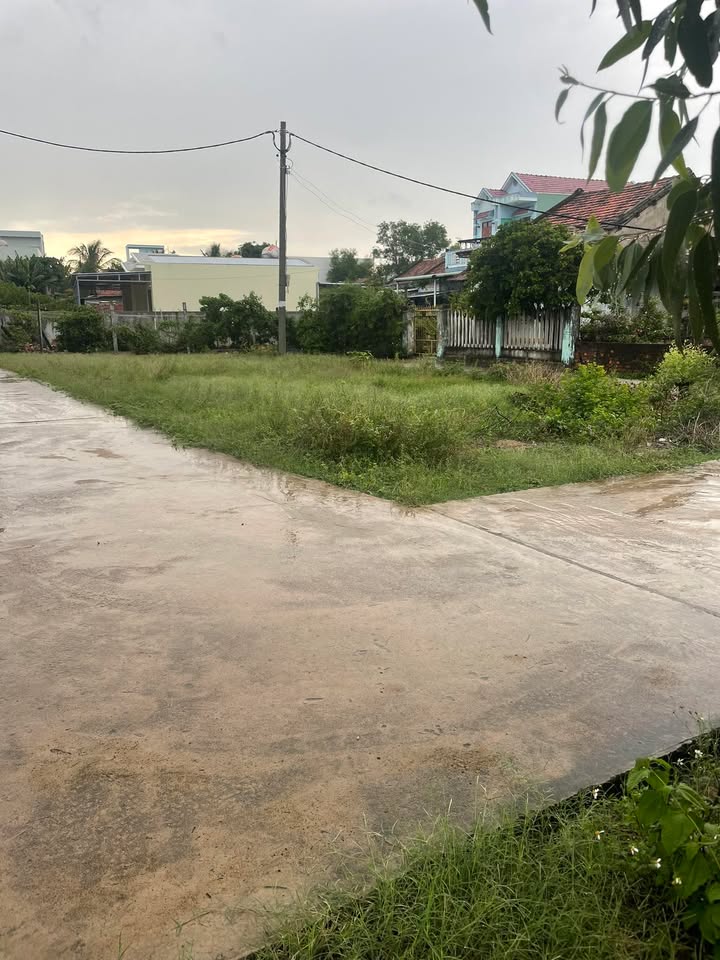 Đất nền góc 9x20m tại Phú Hiệp 3, Đông Hòa - Giá chỉ 2.214 tỷ, đầu tư lý tưởng!