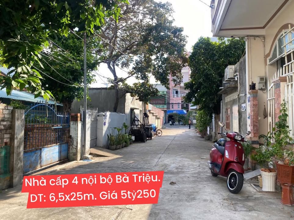 Nhà cấp 4 đường Bà Triệu, Phường 7, Tuy Hòa 162,5m² giá 5.25 tỷ - Cơ hội đầu tư tuyệt vời!