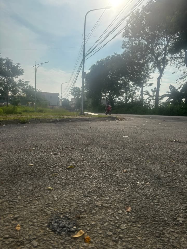 Đất đấu giá Vạn Yên Mê Linh 66m² giá 2.465 tỷ - Vị trí sát góc thuận lợi!