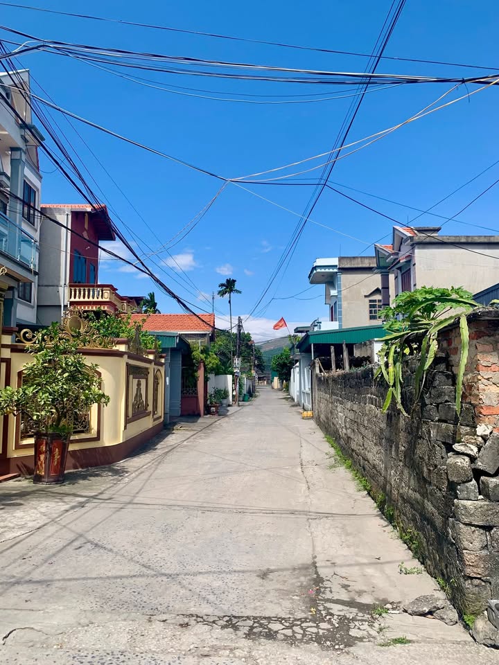 Đất nền Liên Phương Uông Bí 102m² giá chỉ 900 triệu - Cơ hội đầu tư không thể bỏ lỡ!