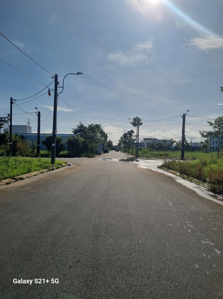 Đất nền khu Sao Mai, phường Lý Văn Lâm, Cà Mau 120m² giá 1,3 tỷ - Cơ hội đầu tư hiếm có!