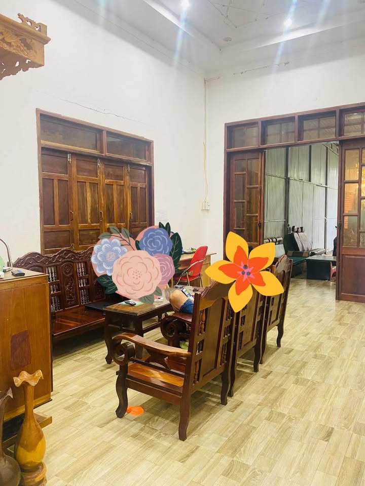 Nhà thổ cư đường nhựa Tân Lập, Buôn Ma Thuột 240m² giá 3 tỷ - Vị trí đắc địa, kinh doanh thuận lợi!