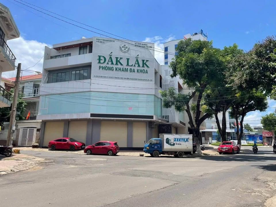 Bán nhà góc 2 mặt tiền Ngô Quyền, Buôn Ma Thuột 324m² - Tiềm năng kinh doanh cao!