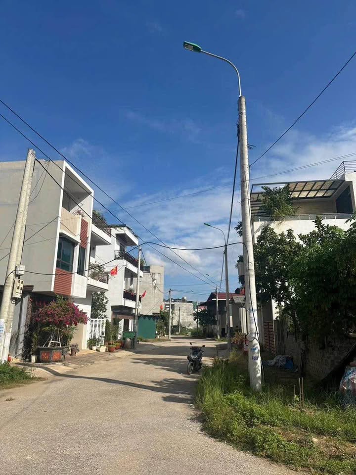 Mảnh đất lô góc 2 mặt tiền Khu đô thị Bản Buổn, TP Sơn La, 176,3m² - Cơ hội đầu tư tuyệt vời!