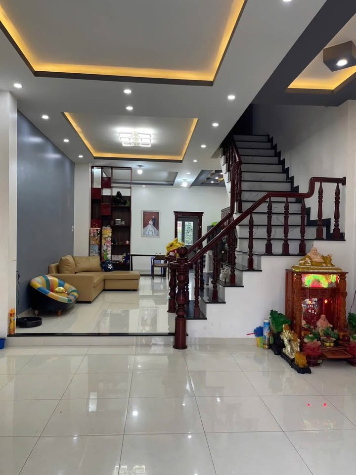 Nhà 2 tầng đường số 19, Bình Khánh 95m² giá 3.1 tỷ - Dọn vào ở ngay!