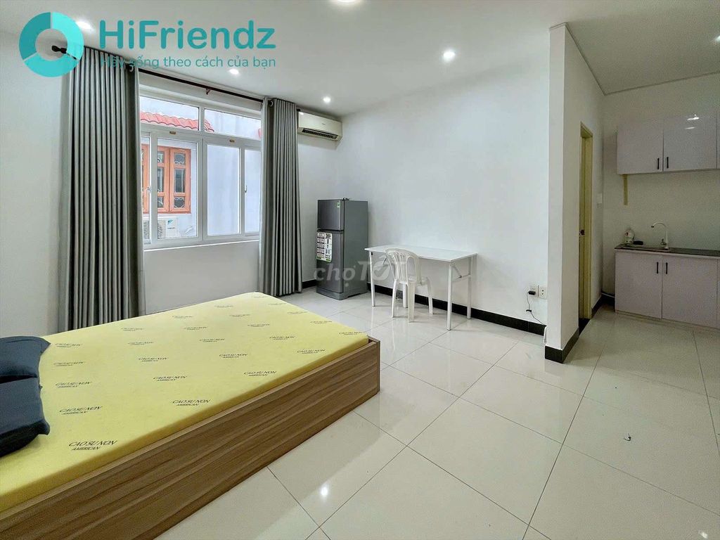 Cho thuê phòng 40m² tại Quận 8 - Đầy đủ nội thất, đậu ô tô thoải mái!