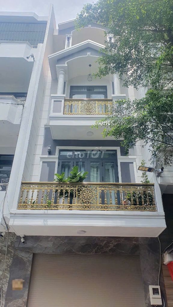 Nhà mặt tiền 137A Nguyễn Văn Đậu, Bình Thạnh - Cho thuê 32 triệu/tháng, tiện ích đa dạng!