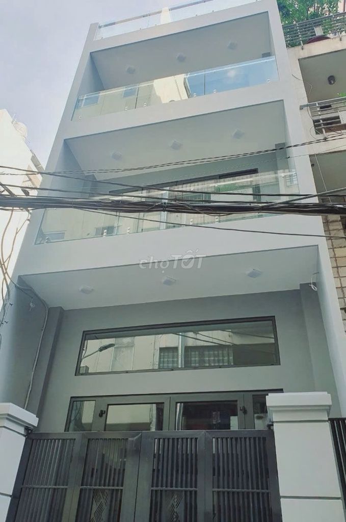Cho thuê nhà MT 18A Nguyễn Văn Trỗi, Phú Nhuận 90m² - Vị trí đắc địa, giá chỉ 31 triệu!