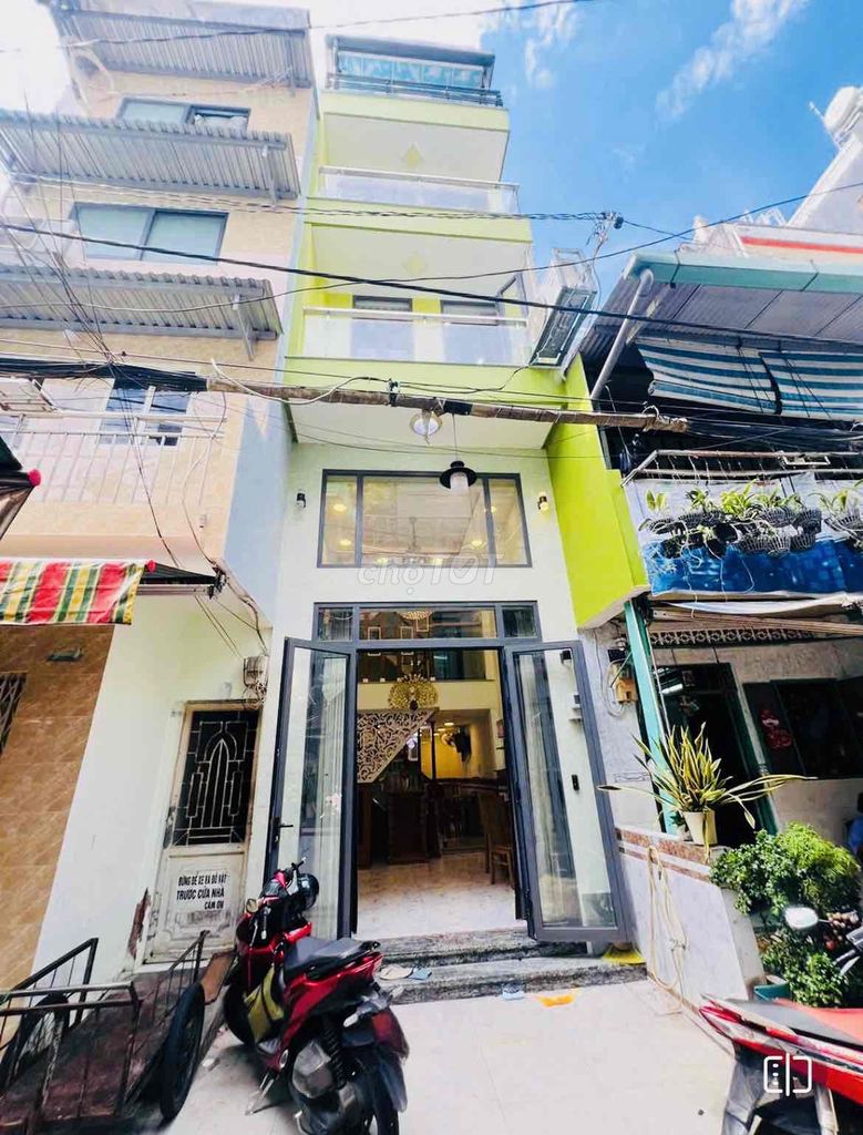 Nhà Hẻm Hồ Thị Kỷ Quận 10 33m² giá 7.88 tỷ - Full nội thất sang trọng!