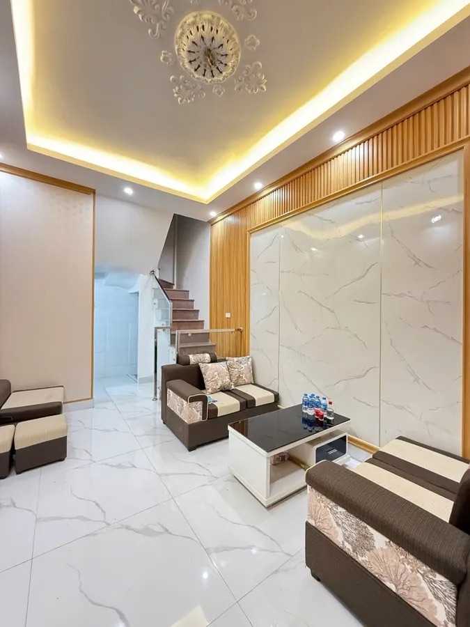 Bán nhà phố Tây Sơn, Đống Đa 21m² giá 7.25 tỷ - Ngõ nông, tiện ích đầy đủ!