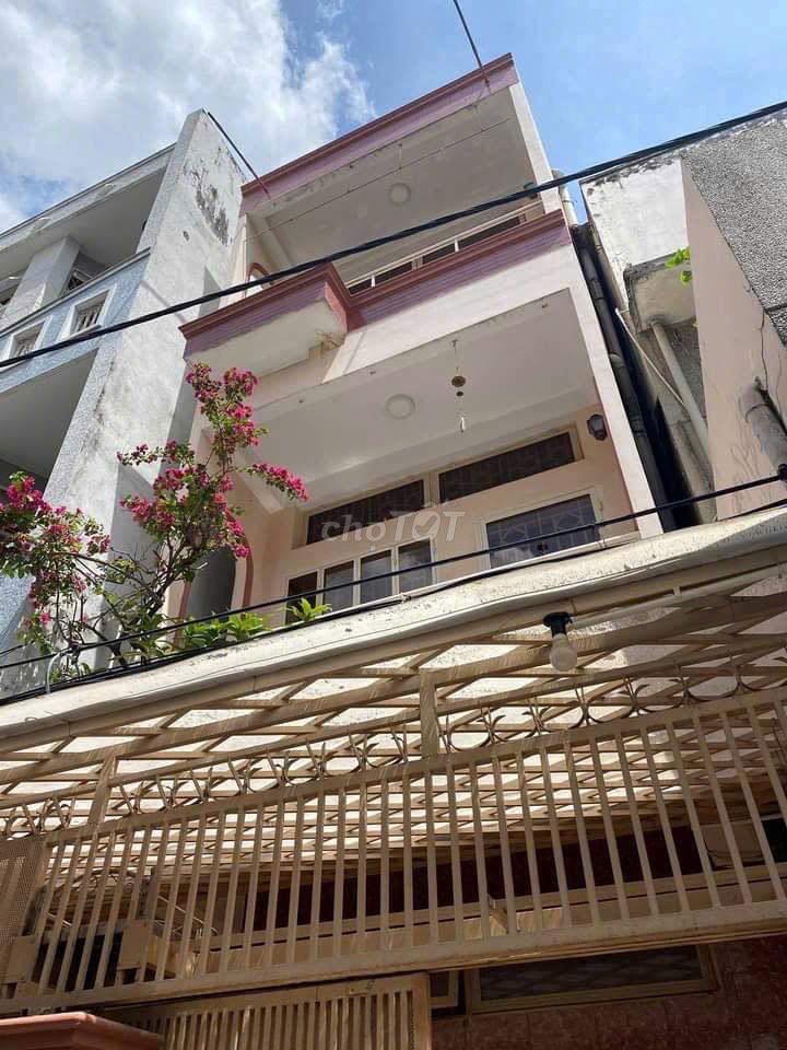 Nhà nguyên căn Nơ Trang Long 70m² giá 11.9 triệu - Phù hợp văn phòng và đào tạo!