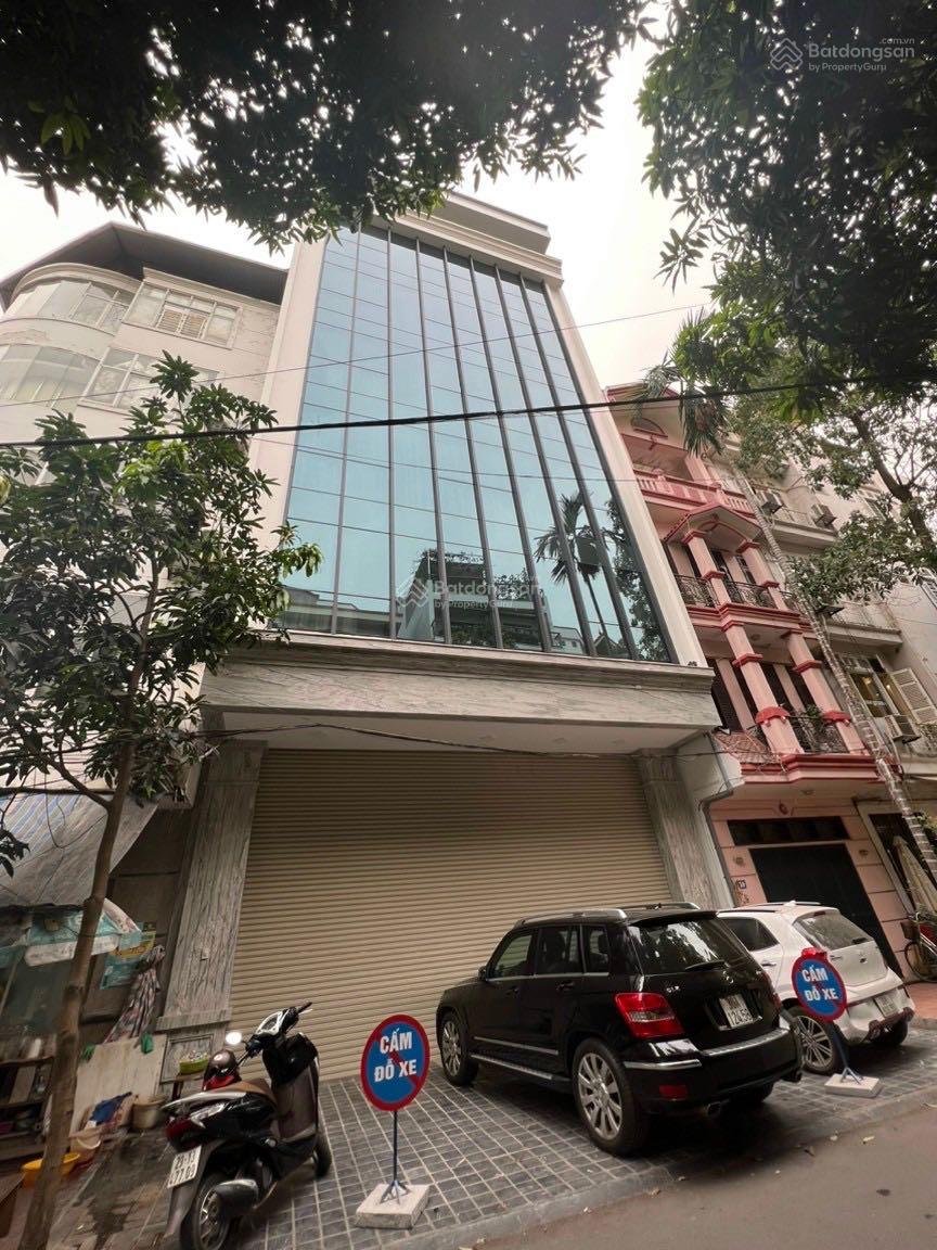 Nhà cho thuê tại Vũ Phạm Hàm, Trung Hòa, 75m², 35 triệu - Thang máy mới, thiết kế hiện đại!