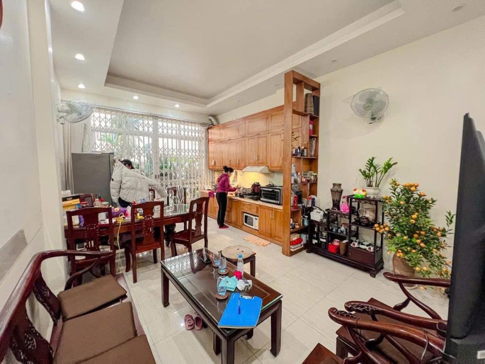 Nhà phố Nghĩa Tân, Cầu Giấy 60m² giá 17.5 tỷ - Kinh doanh cực tốt!