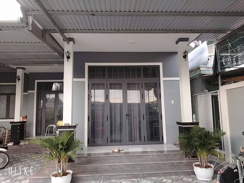 Nhà mái Thái đẹp tại Tấn Tài – Phan Rang 260m² giá 2.35 tỷ - Thiết kế hiện đại, hai mặt tiền!