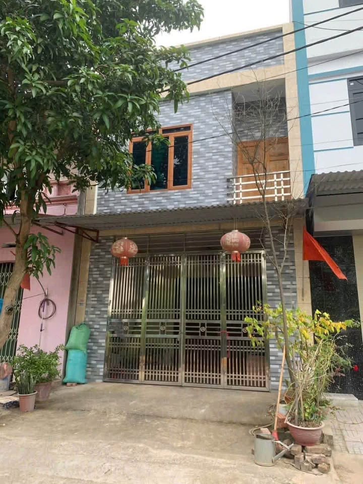 Nhà 2 tầng kiên cố tại TP Sông Công 100m² giá 2 tỷ - Tiện ích đầy đủ