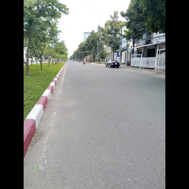 Nhà góc 2 mặt tiền đường Nguyễn Văn Linh, Bạc Liêu 202m² - Cơ hội đầu tư hấp dẫn!