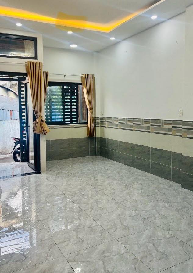 Nhà mới Võ Văn Kiệt Q6 54m² giá 6 tỷ - Sẵn sàng vào ở ngay!