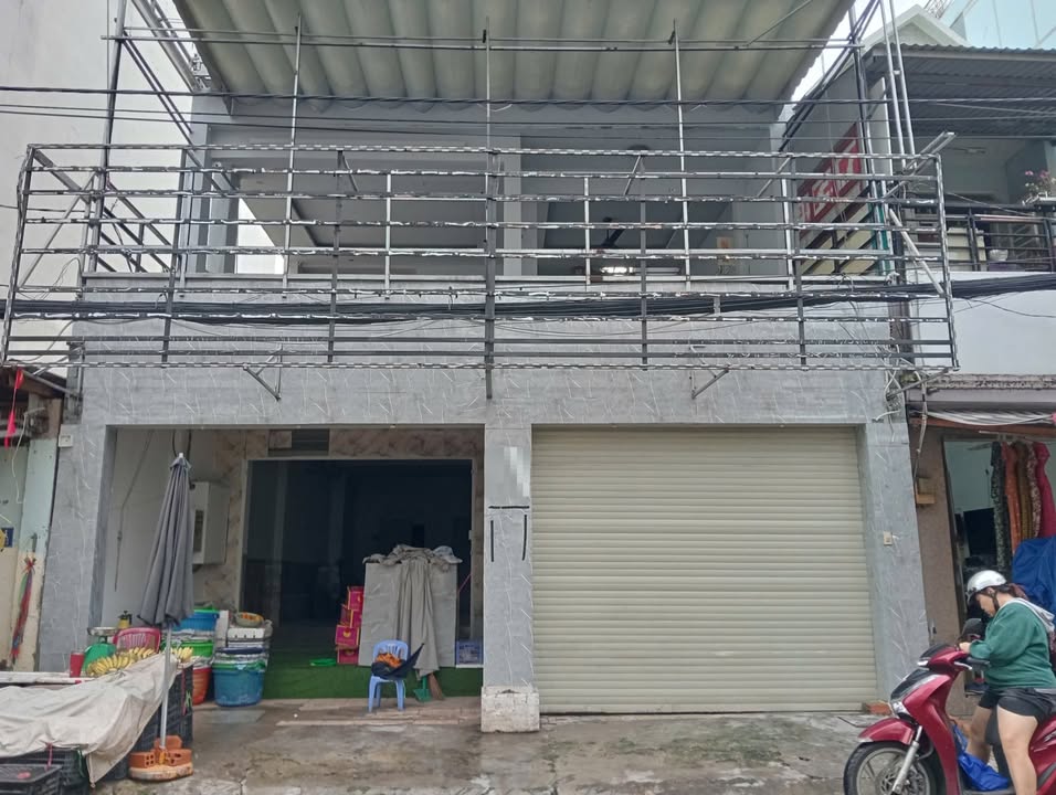 Cho thuê nhà mặt tiền Nguyễn Suý, quận Tân Phú, 160m² - Vị trí đẹp, kinh doanh thuận lợi!
