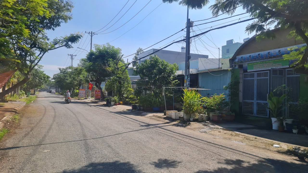 Đất thổ cư Hẻm 512 Nguyễn Văn Tạo, Long Thới 400m² giá 15 tỷ - Cơ hội đầu tư hiếm có!